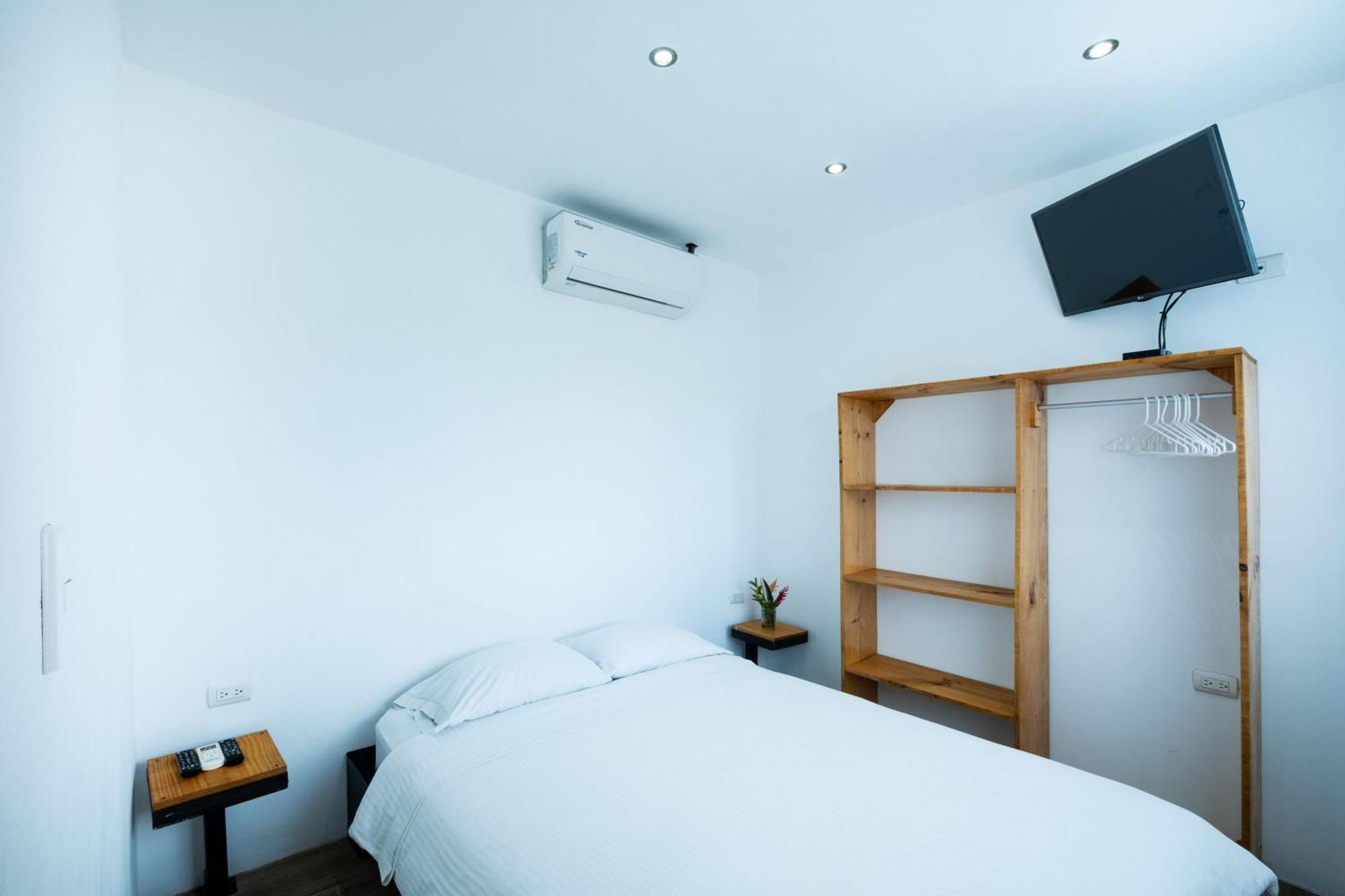 Hotel Bamboo Jacó Eksteriør bilde