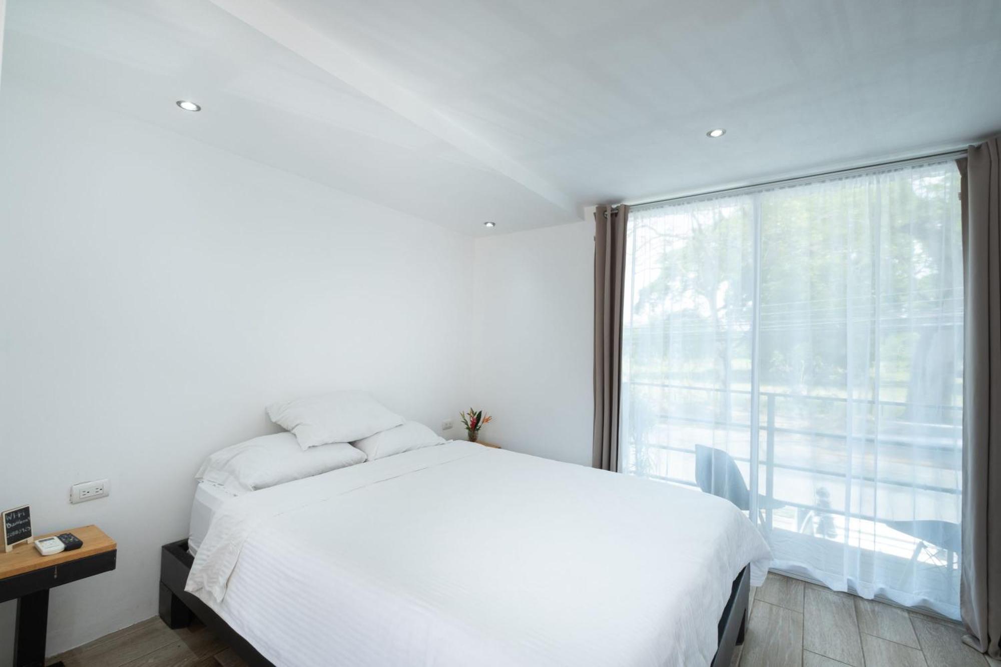 Hotel Bamboo Jacó Eksteriør bilde