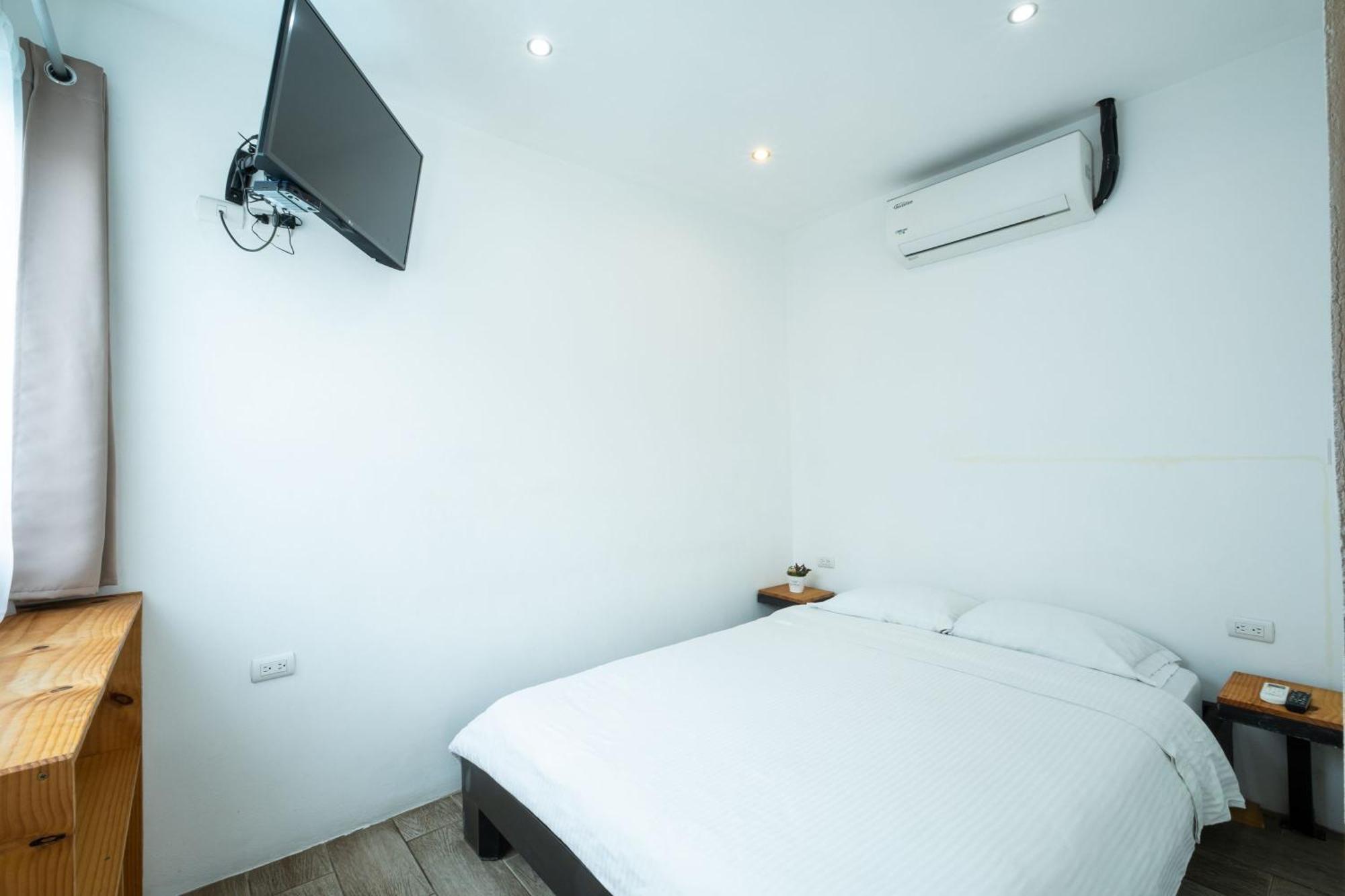 Hotel Bamboo Jacó Eksteriør bilde